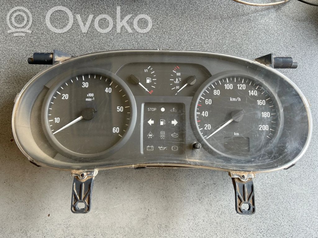 Opel Vivaro Vitezometru (grup de instrumente) 
