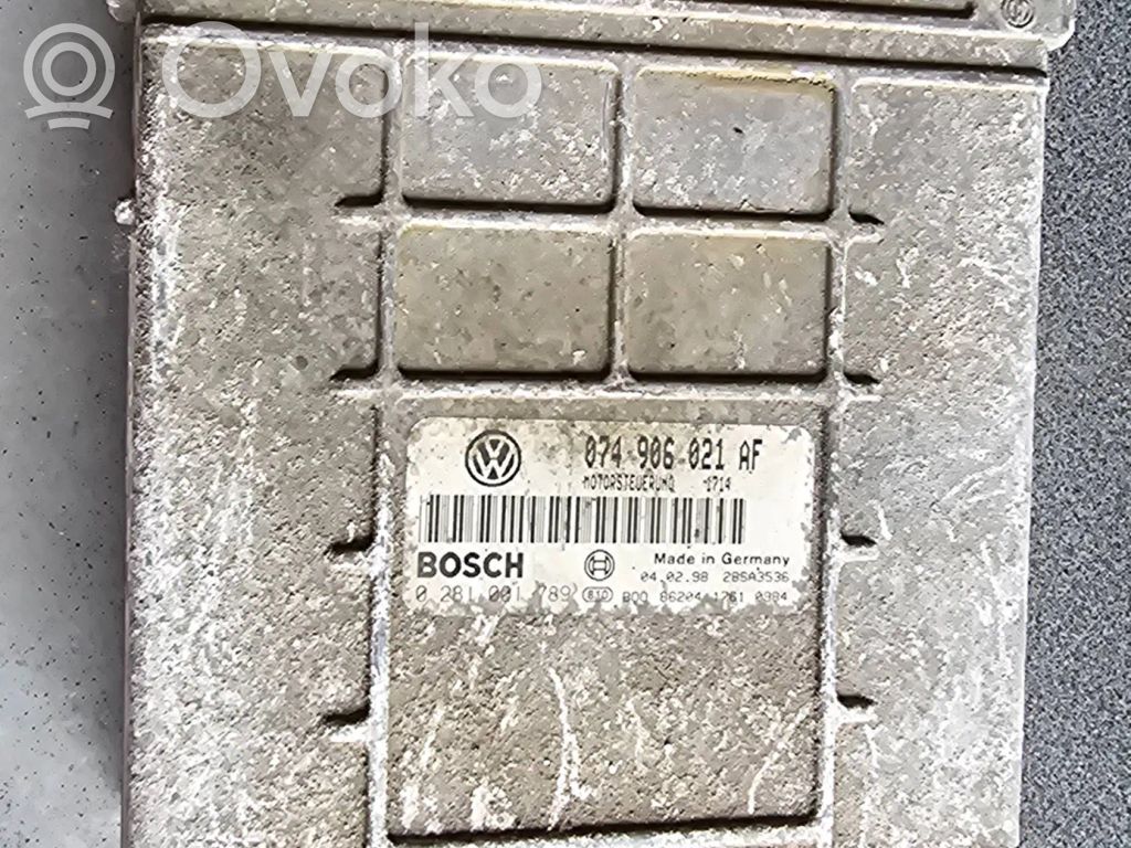 Volkswagen II LT Engine control unit/module 