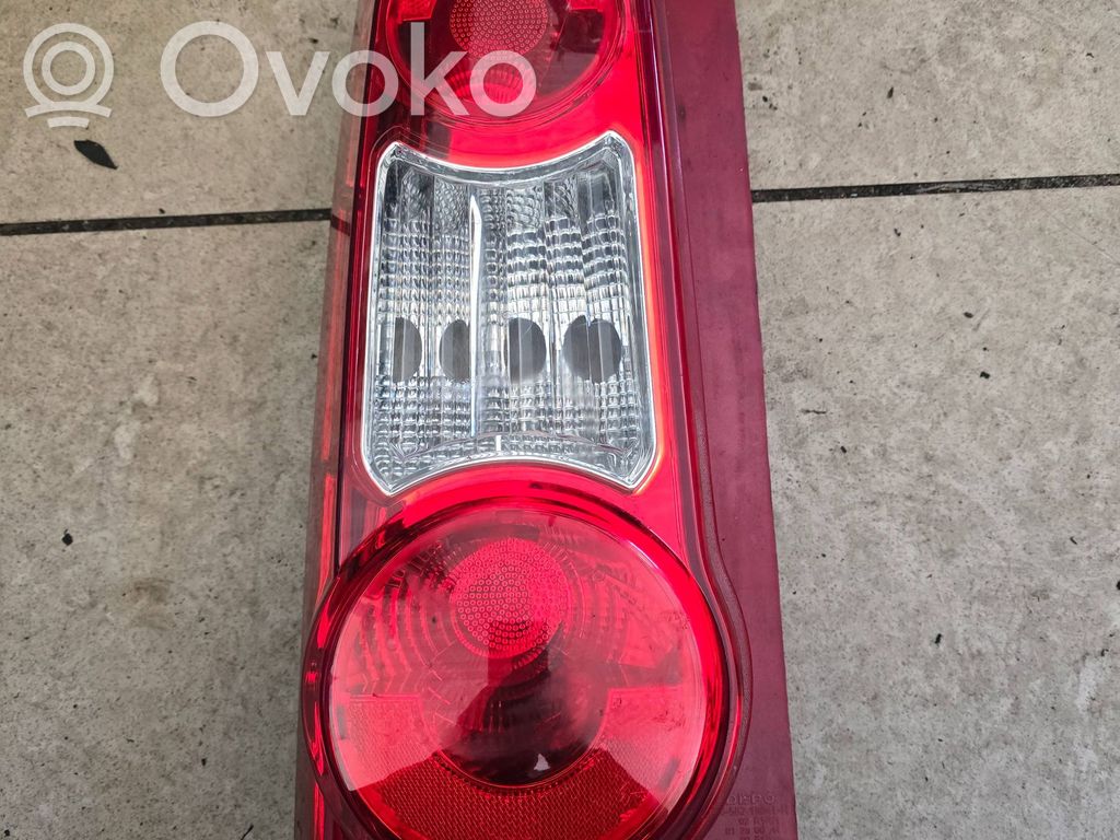 Peugeot Partner Rear/tail lights 