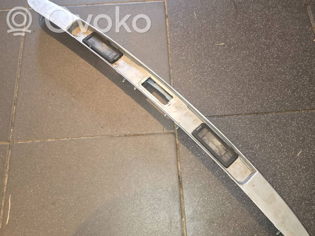 Renault Clio III Lampa oświetlenia tylnej tablicy rejestracyjnej 