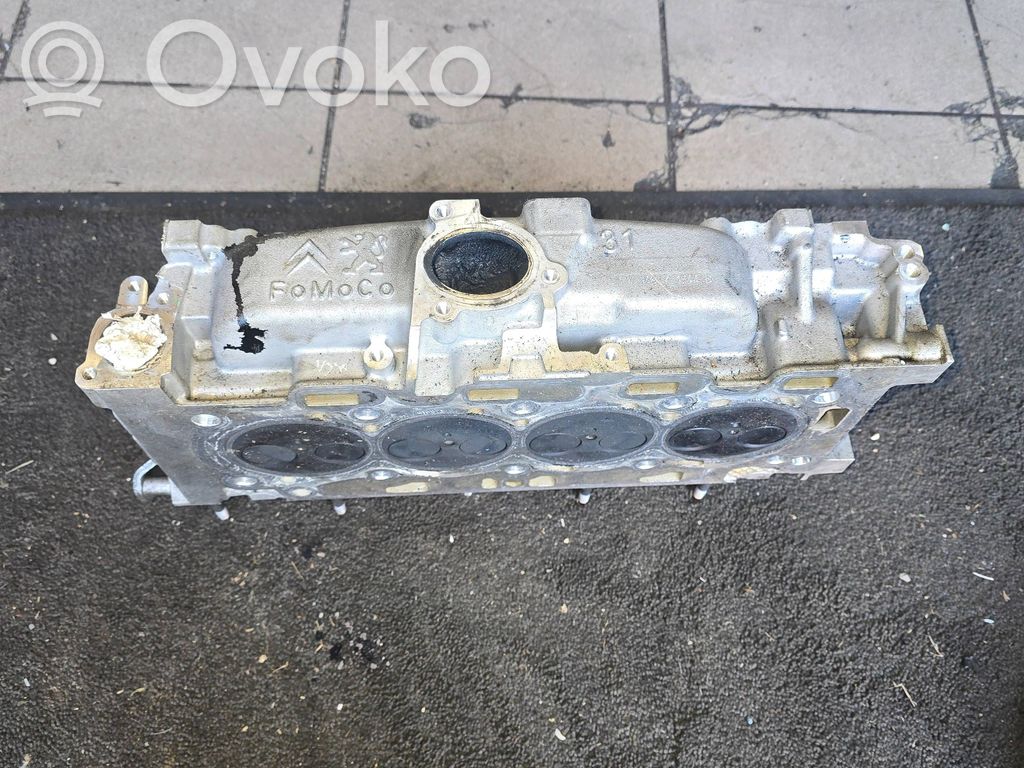Ford Focus Engine head 