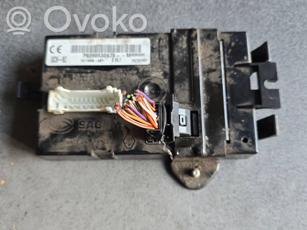 Opel Vivaro Module confort 