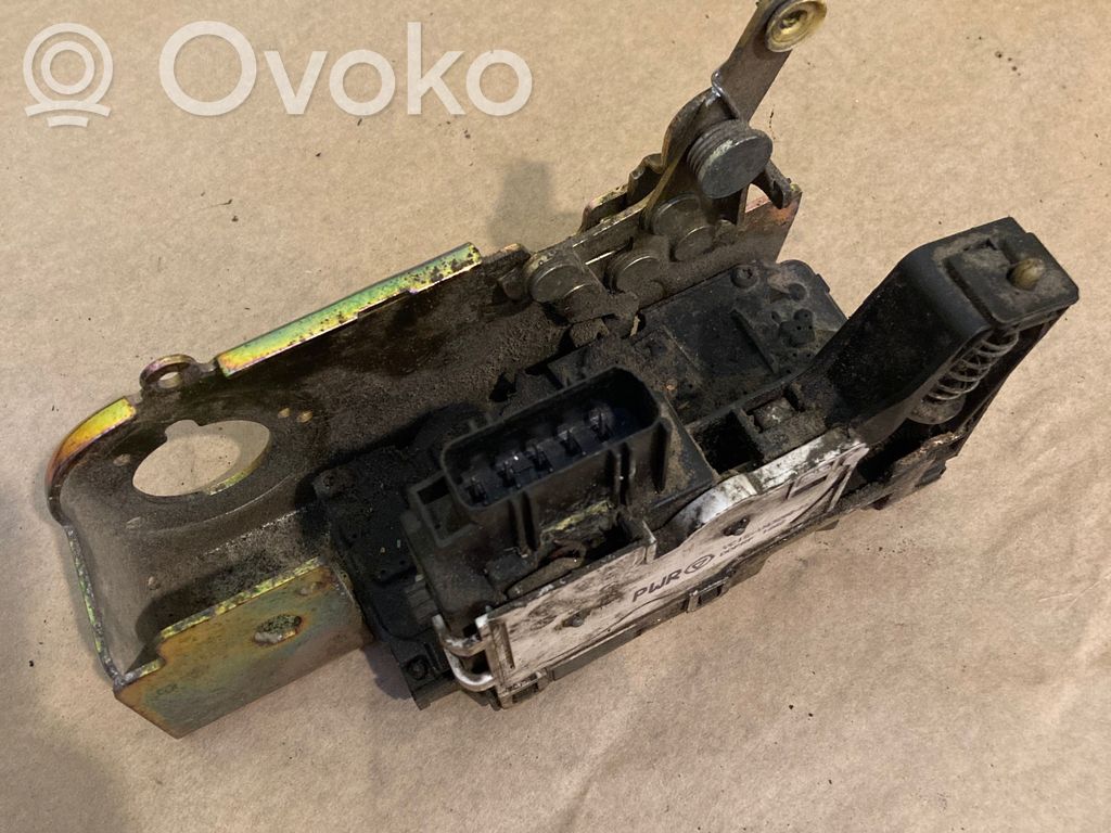 Ford Transit Aizmugurējā pārsega slēdzene 