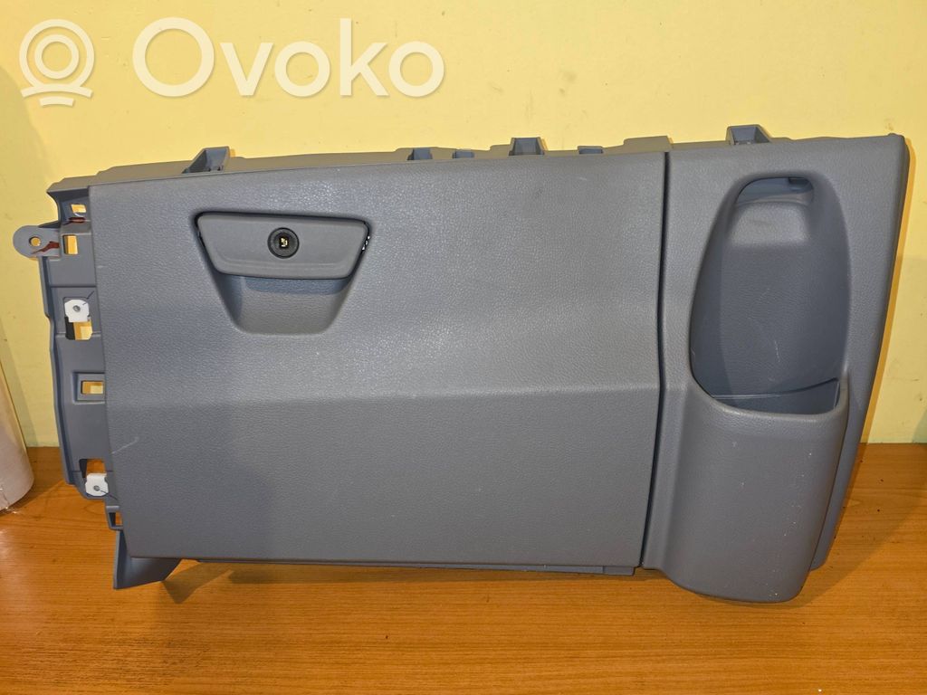 Ford Transit Custom Daiktadėžė 