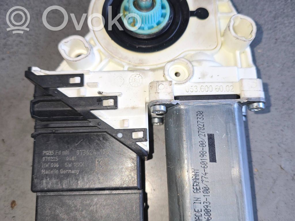 Volkswagen PASSAT B6 Silniczek podnoszenia szyby drzwi tylnych 