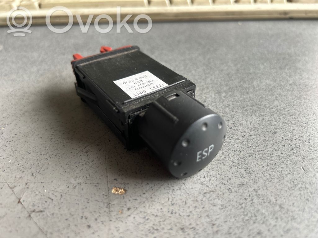 ESP (stability program) switch   8N0927134,PA66GF30