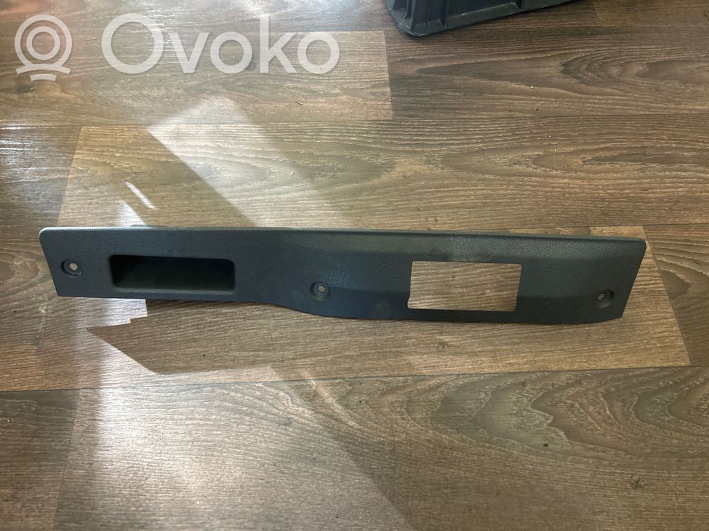 Opel Zafira B Inne części wnętrza samochodu 