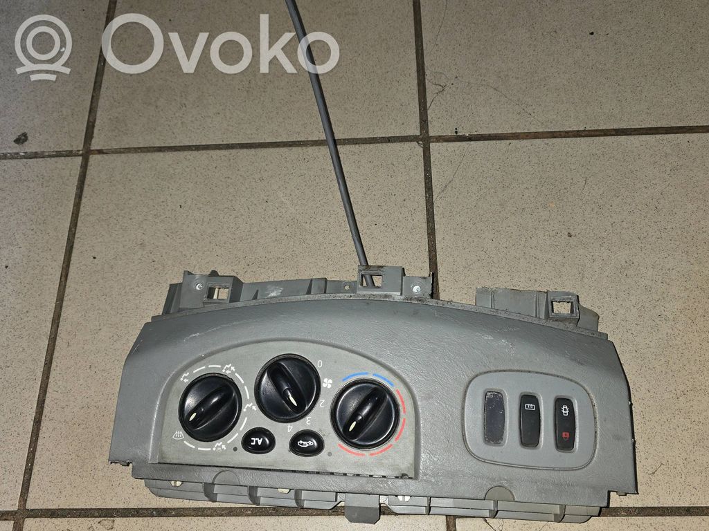 Nissan Primastar Climate control unit 