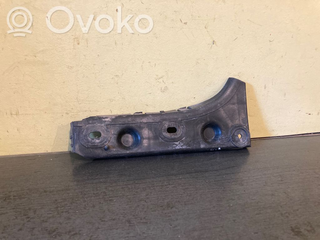 Front bumper mounting bracket   4B0807283B