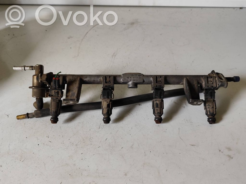 Ford Focus Fuel main line pipe 