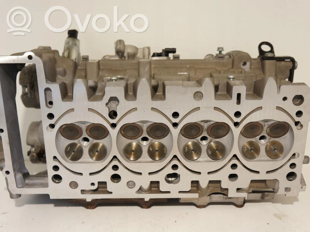 Audi Q7 4L Engine head 