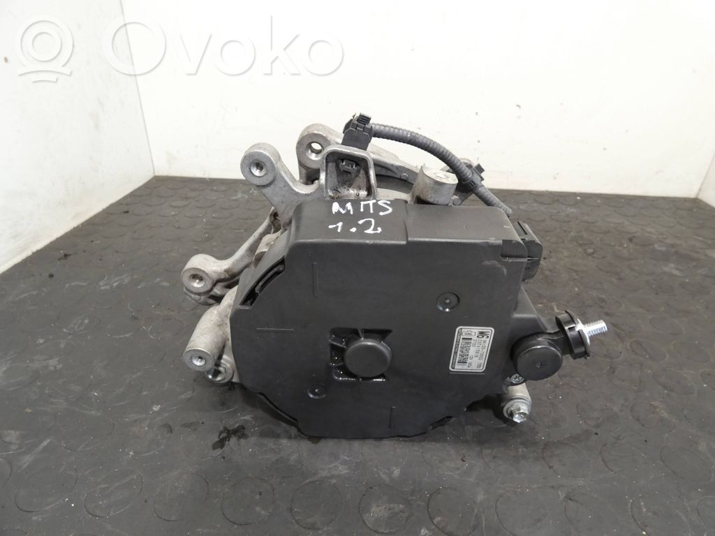Suzuki Ignis Ģenerators 
