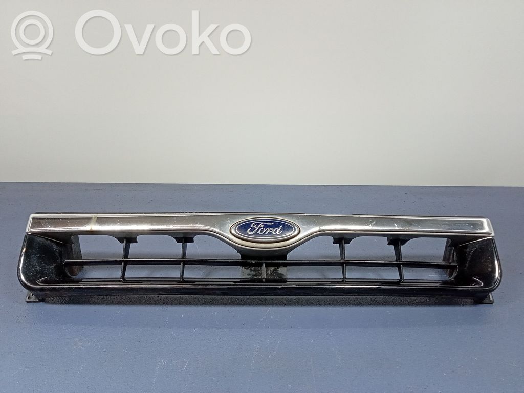 Ford Maverick Передняя решётка 