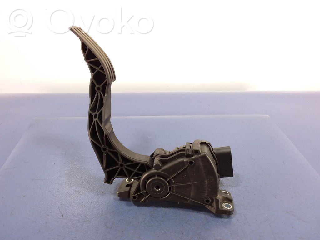 Accelerator throttle pedal   2S619F836AA,2S619F836AA