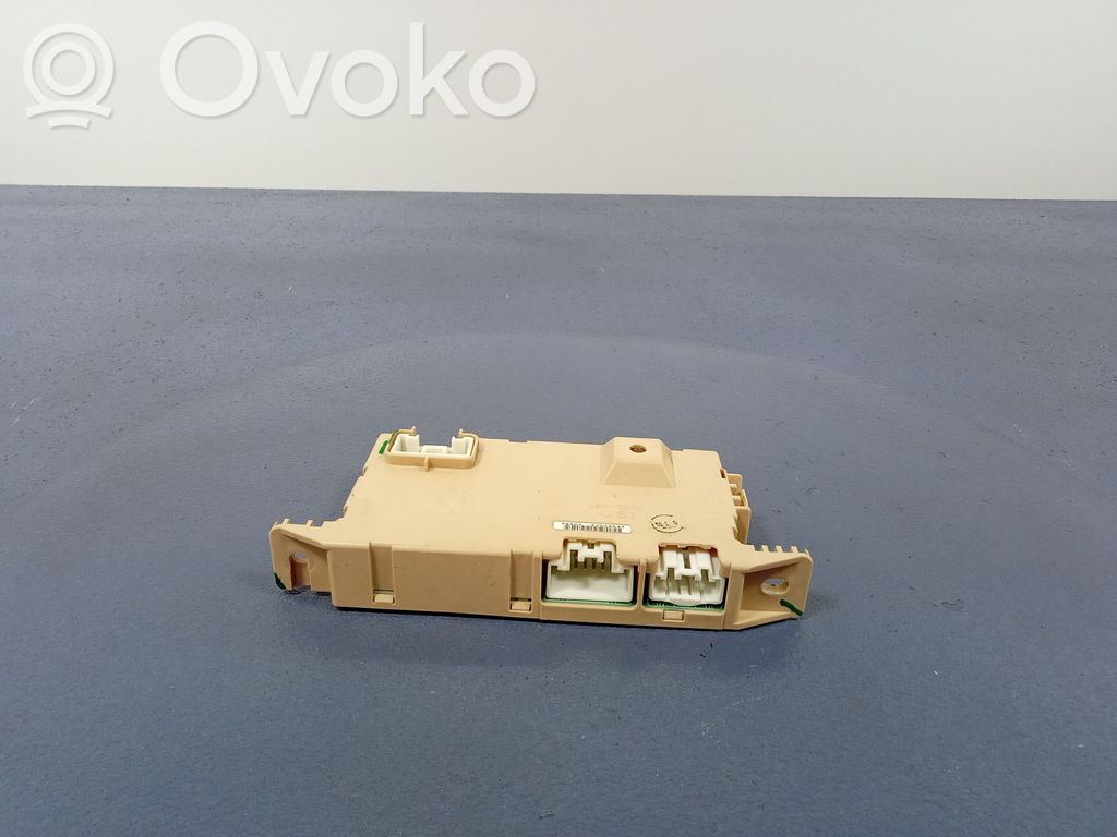 Comfort/convenience module   FA404,FA404
