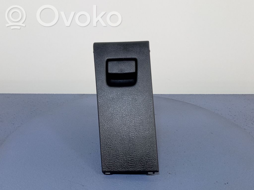 Mazda 2 Glove box 