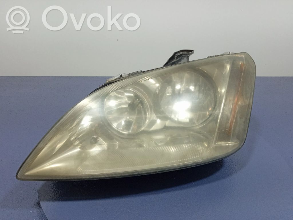 Ford Focus C-MAX Phare frontale 