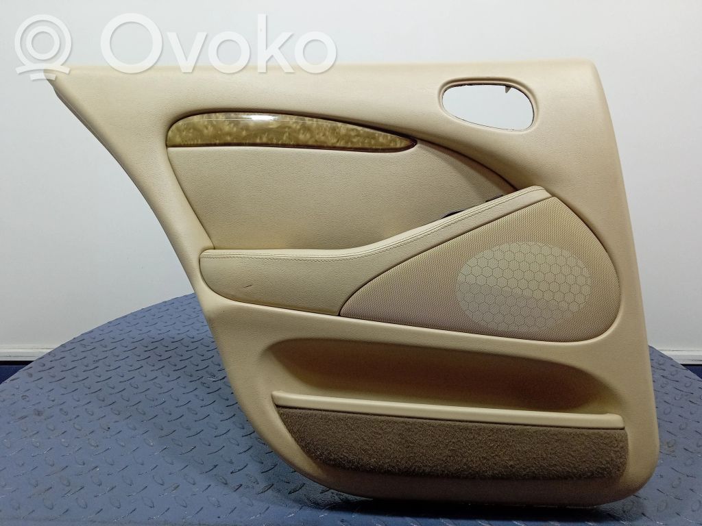 Oviverhoilusarja   VB2421,VB2421