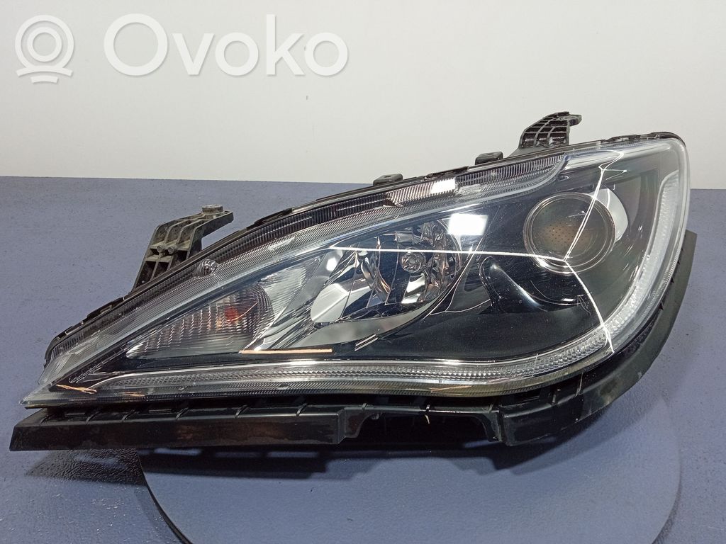 Chrysler Pacifica Headlight/headlamp 