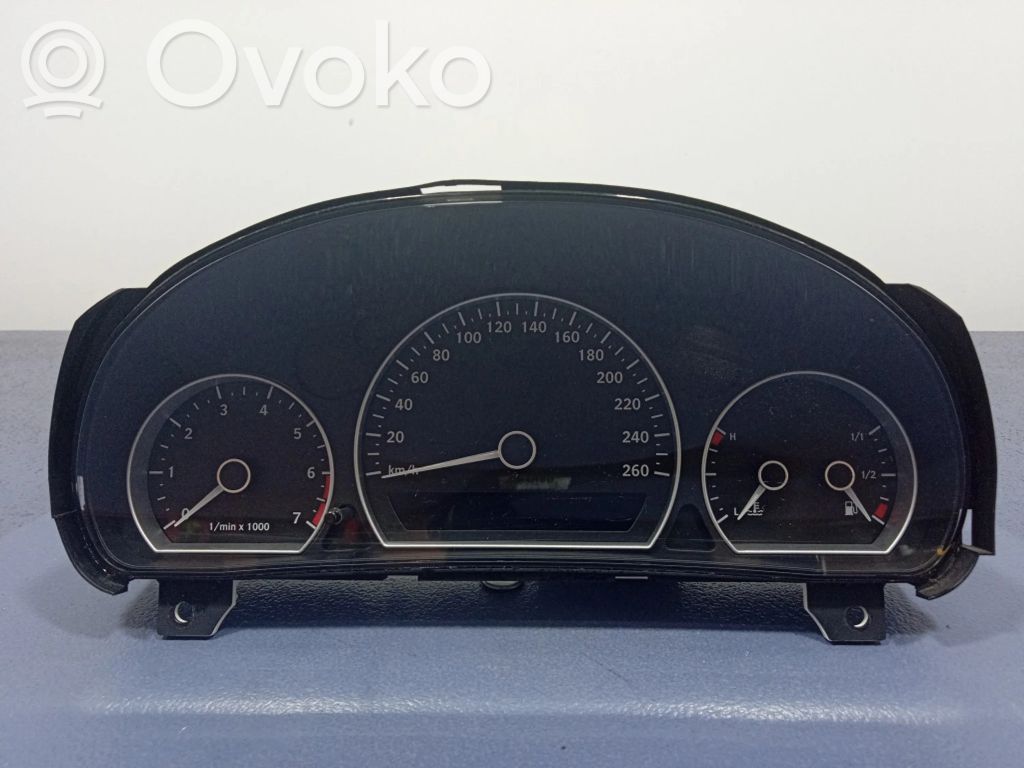 Saab 9-5 Speedometer (instrument cluster) 