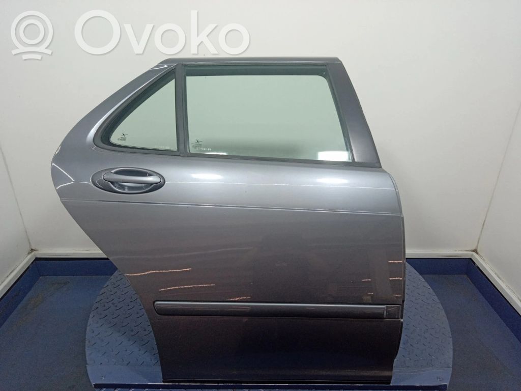 Saab 9-5 Takaovi 