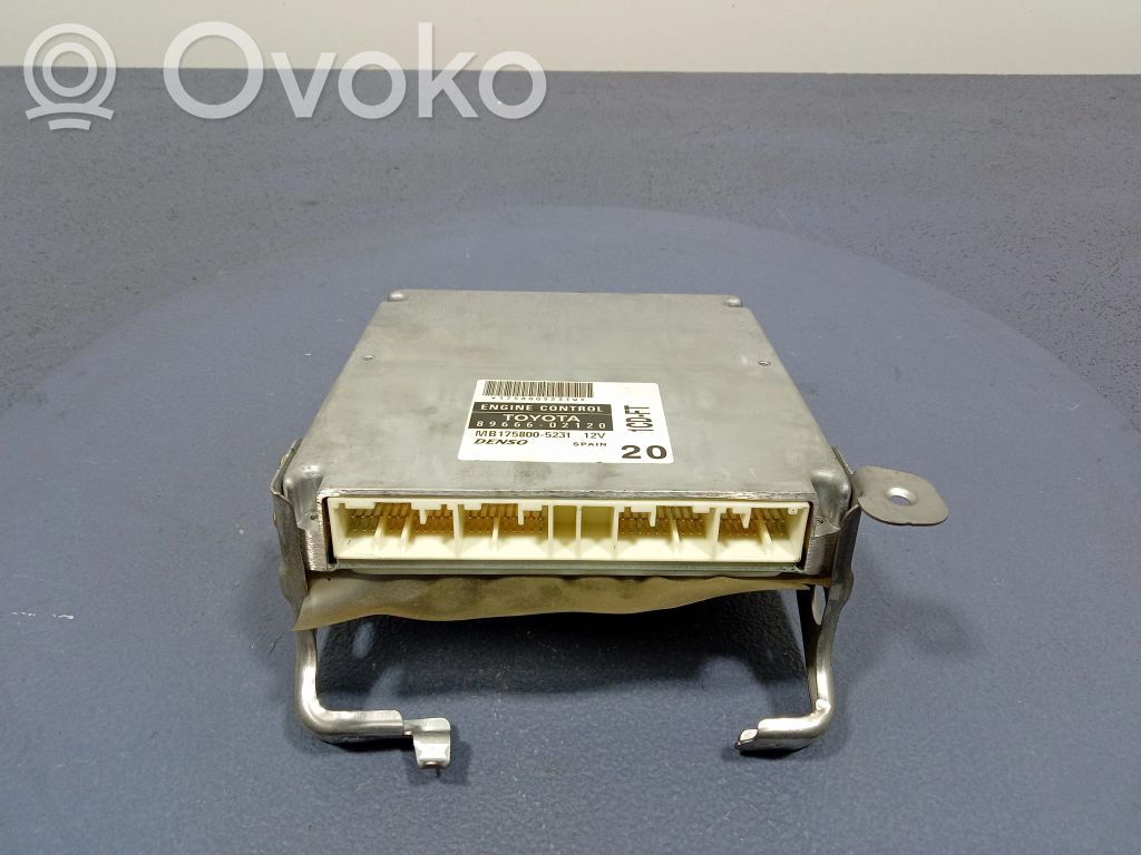 Toyota Corolla E120 E130 Engine control unit/module ECU 