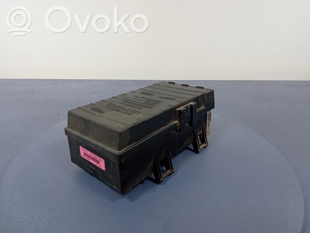 Chrysler Grand Voyager IV Fuse box set 