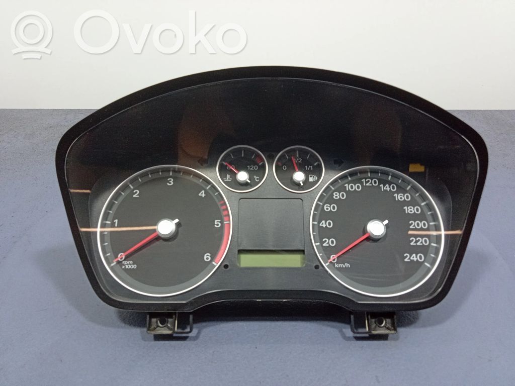 Ford Focus Geschwindigkeitsmesser Cockpit 