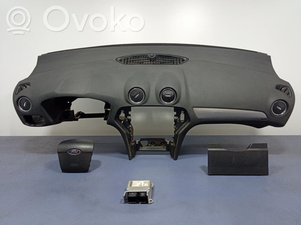 Ford Mondeo MK IV Panelis 
