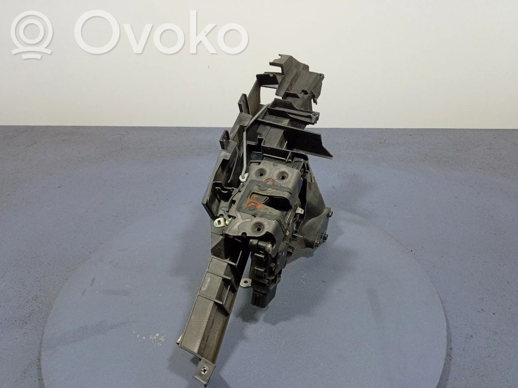 Ford C-MAX I Front door lock 