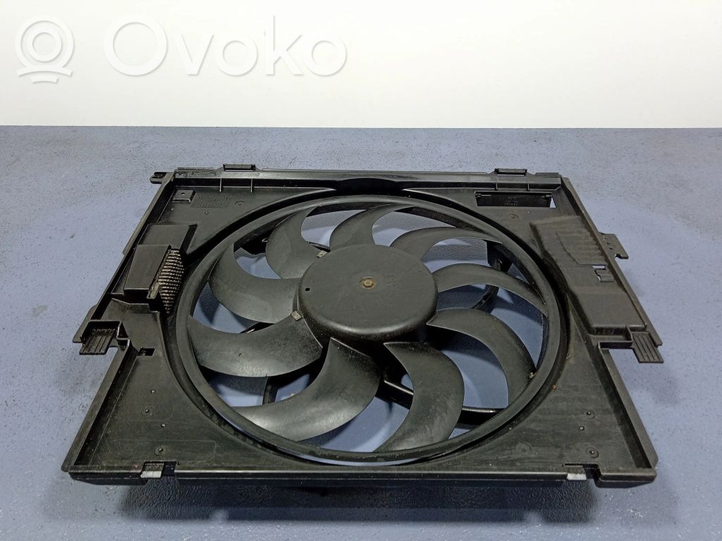 BMW 7 F01 F02 F03 F04 Ventilatore di raffreddamento elettrico del radiatore 
