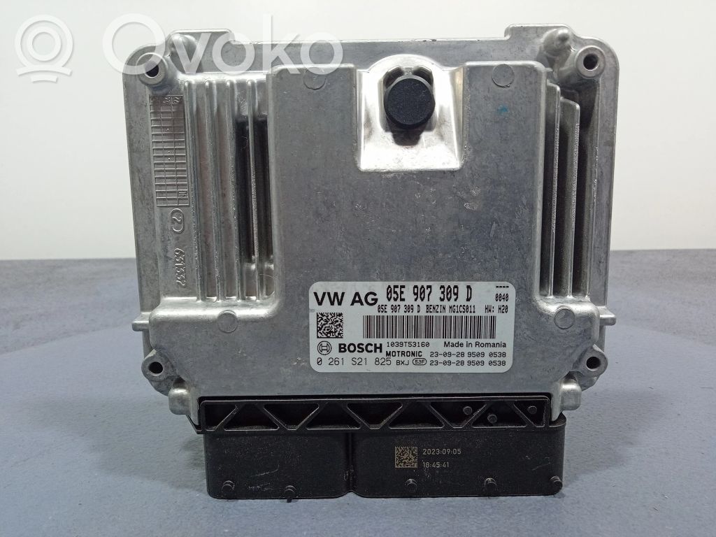 Nissan Atleon Engine control unit/module ECU 