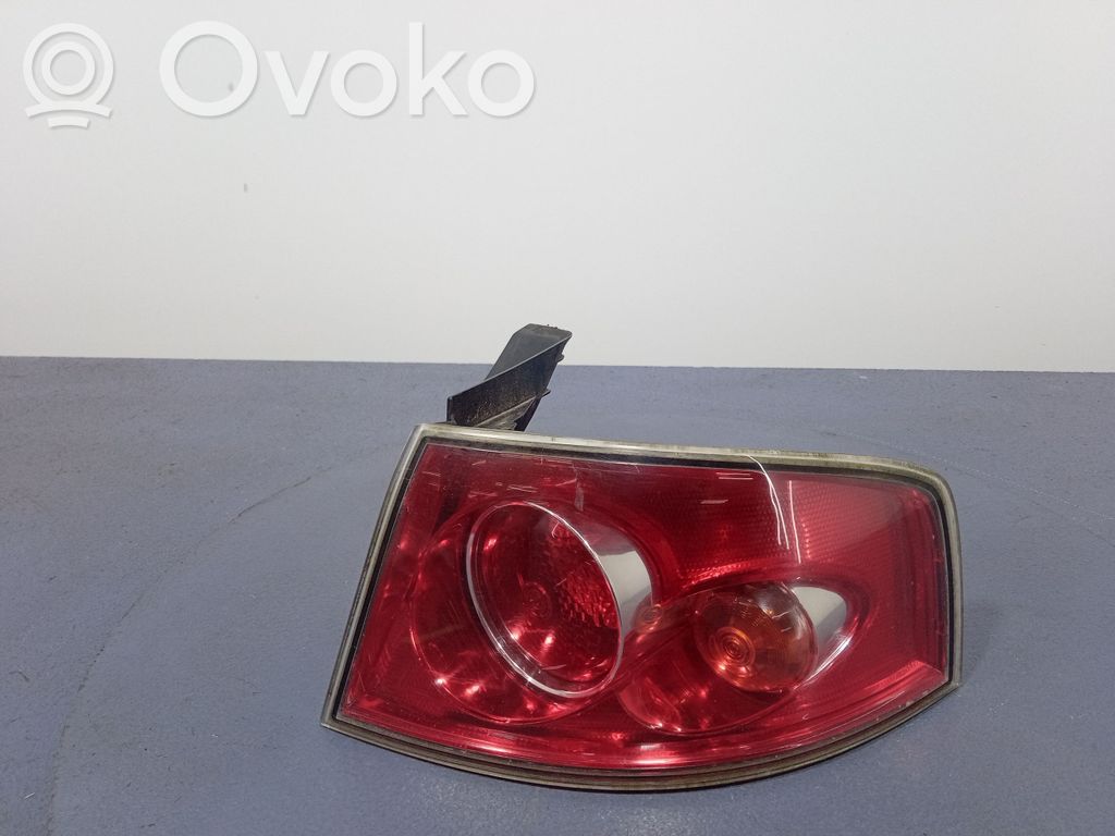 Takavalot   6L6945096A,6L6945096A