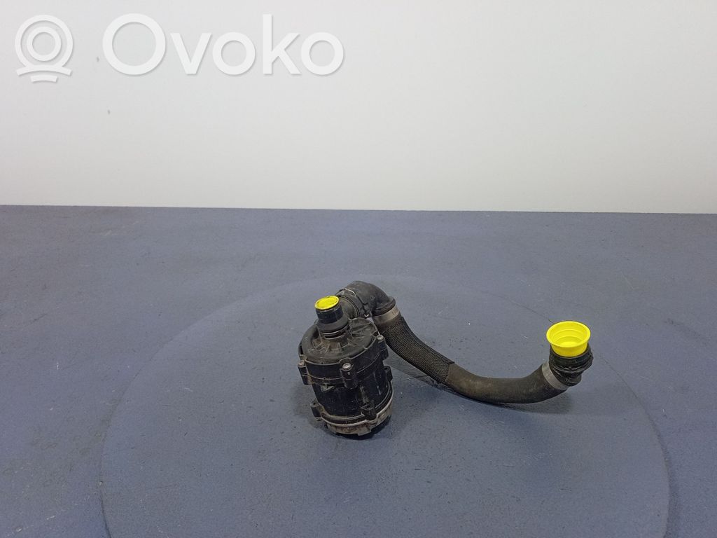 BMW 7 F01 F02 F03 F04 Water pump 