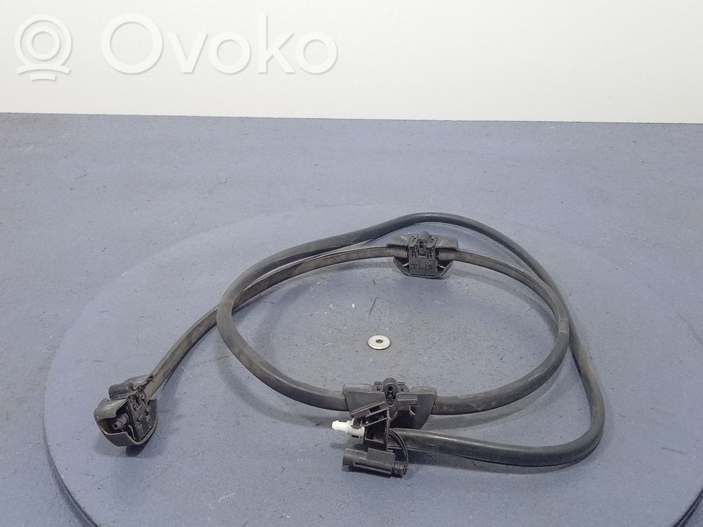 BMW 7 F01 F02 F03 F04 Dysza spryskiwacza szyby przedniej / czołowej 