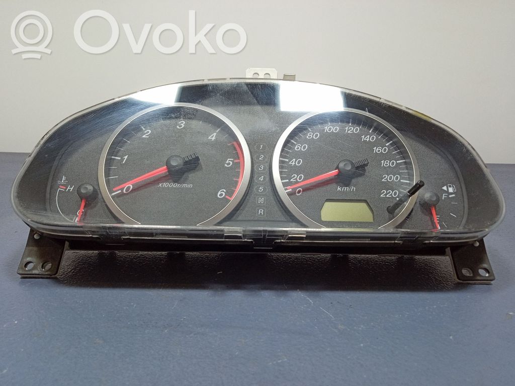 Mazda 2 Geschwindigkeitsmesser Cockpit 
