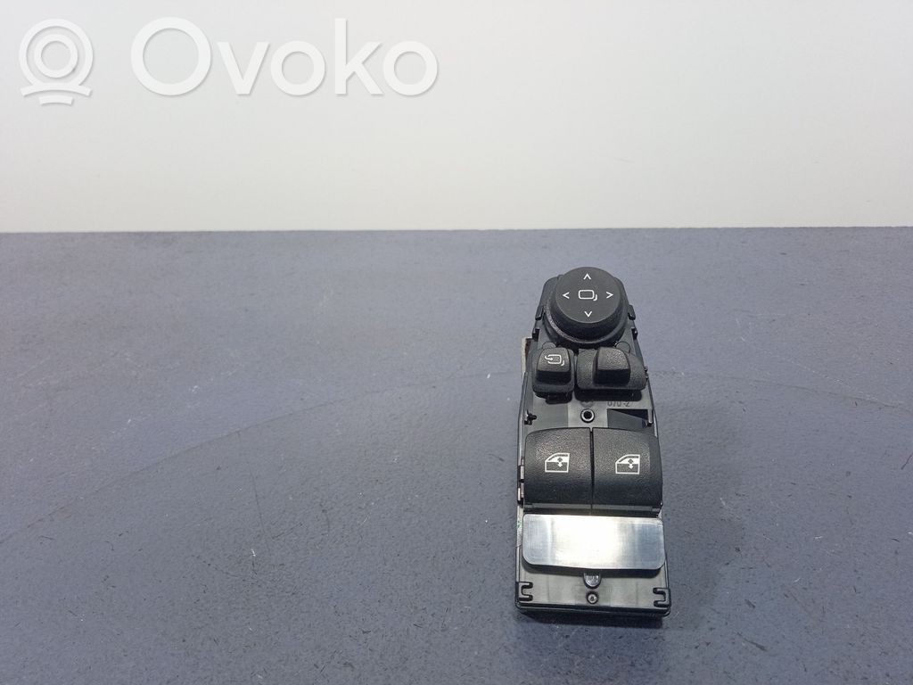 BMW M4 F82 F83 Electric window control switch 