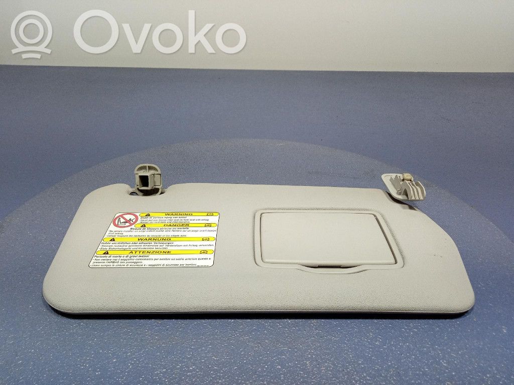 Sun visor