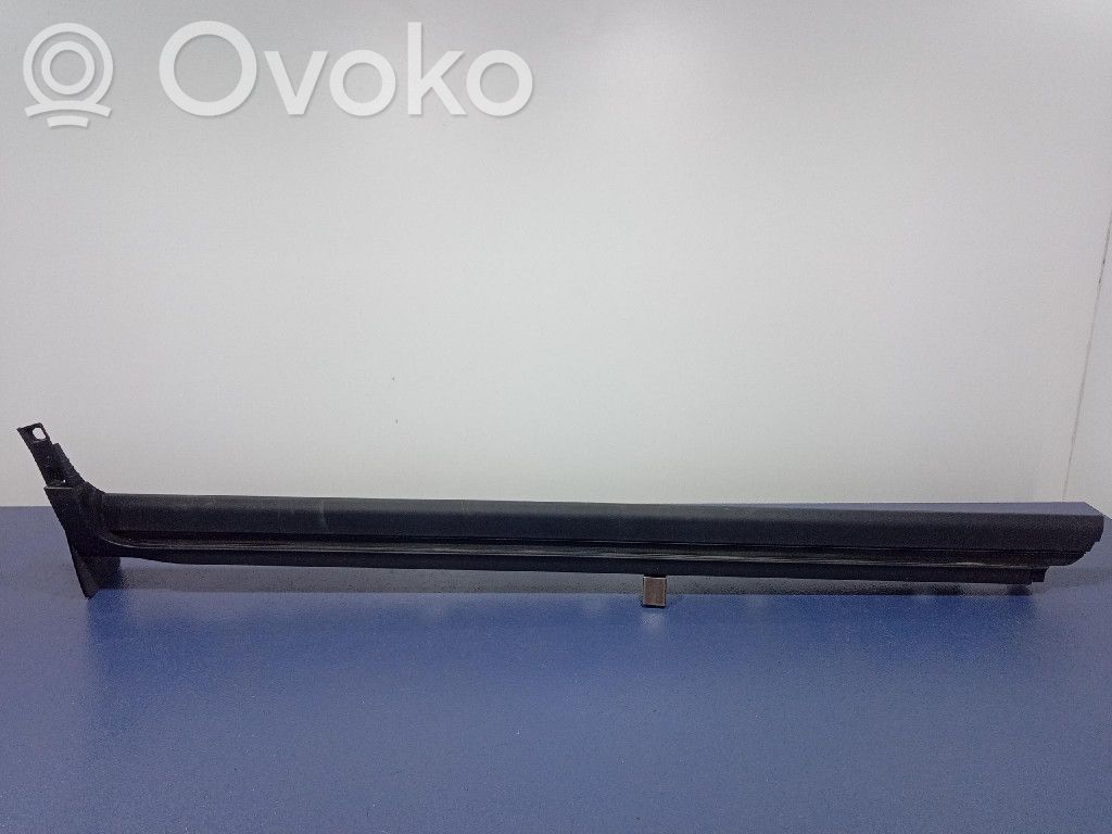 Ford Kuga I Etukynnys (korin osa) 