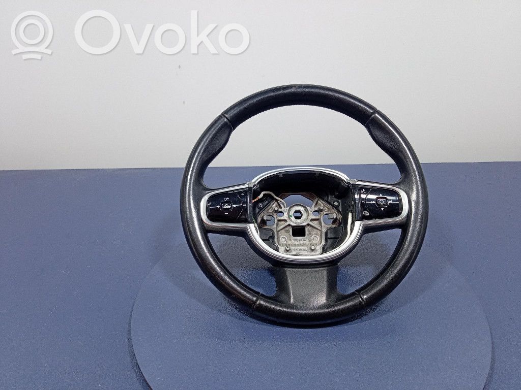 Ohjauspyörä   31407813,31407813