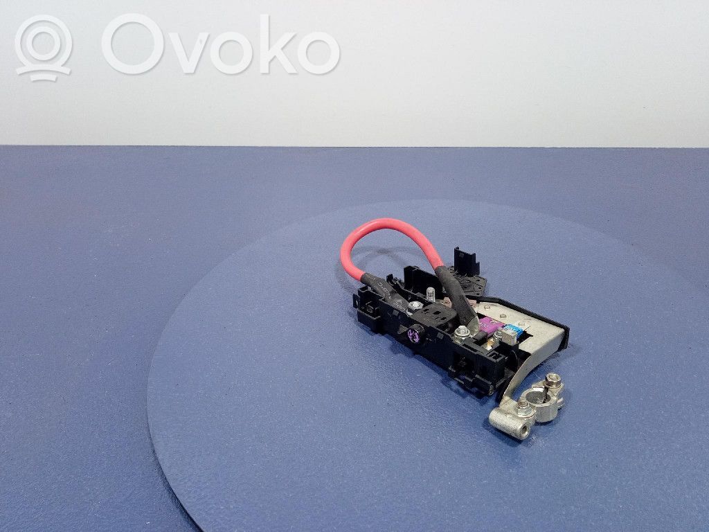 Volvo S90, V90 Skrzynka bezpieczników / Komplet 