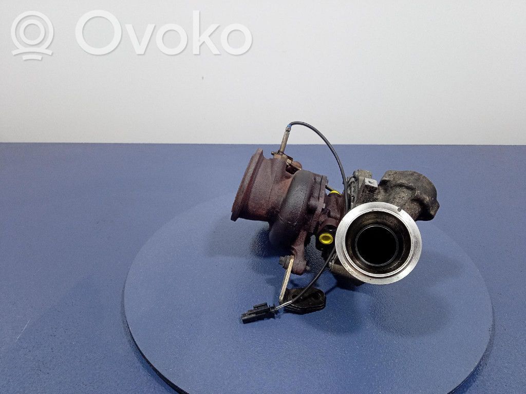 Volvo S90, V90 Vakuumo sistemos dalis (-ys) (turbinos) 