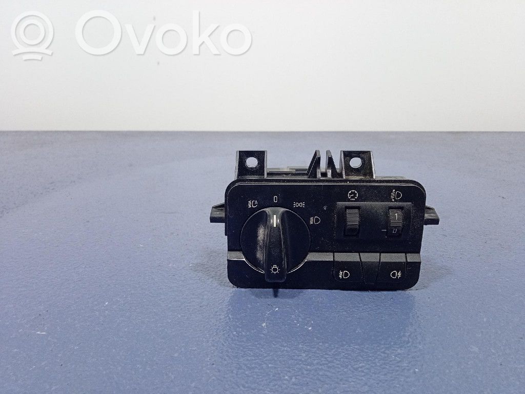 BMW X3 E83 Light switch 