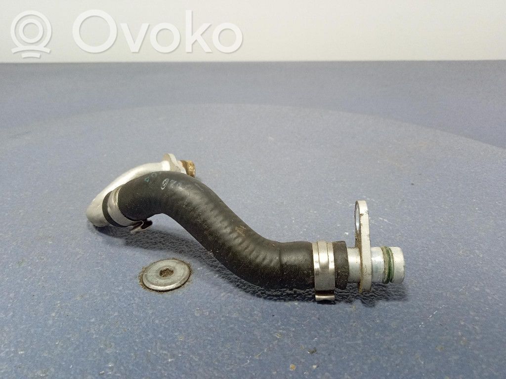Porsche Cayenne (92A) Kühlleitung / Kühlschlauch 