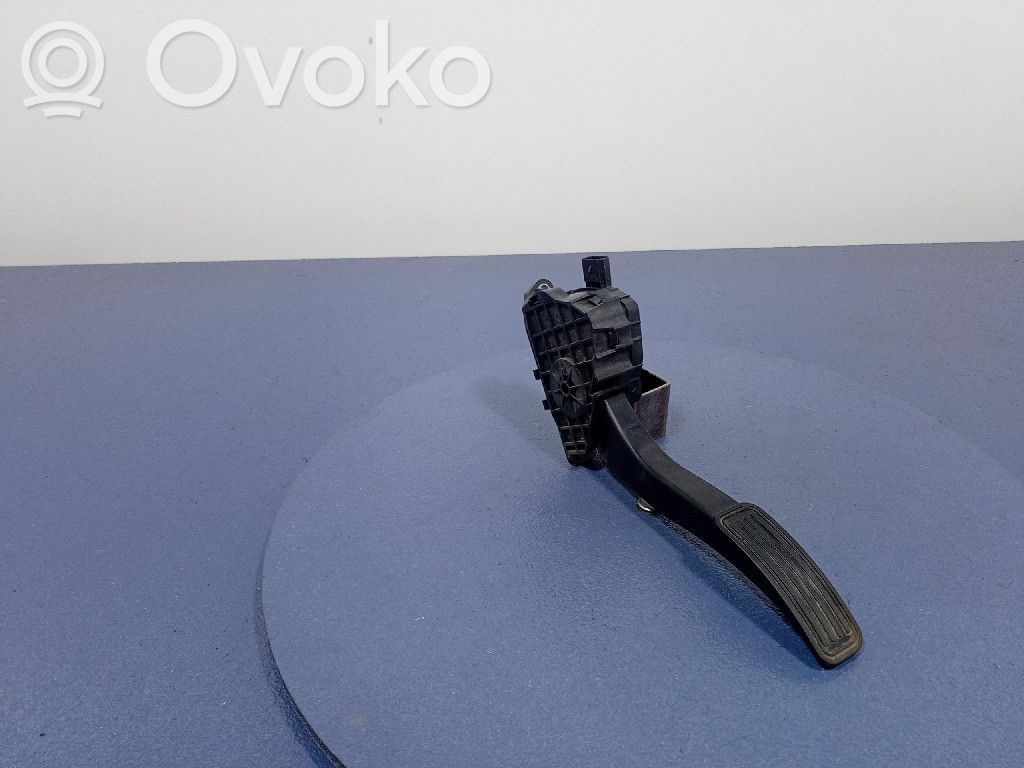 Ford Mondeo MK I Accelerator throttle pedal 