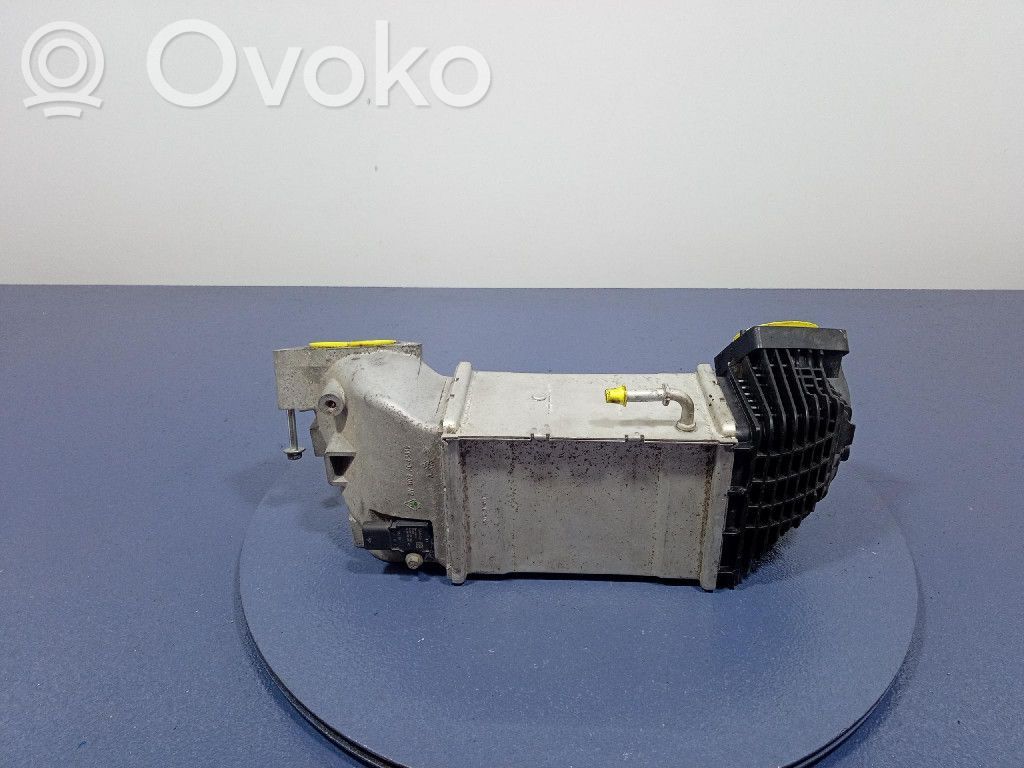 Ford Mondeo MK I Interkūlerio radiatorius 