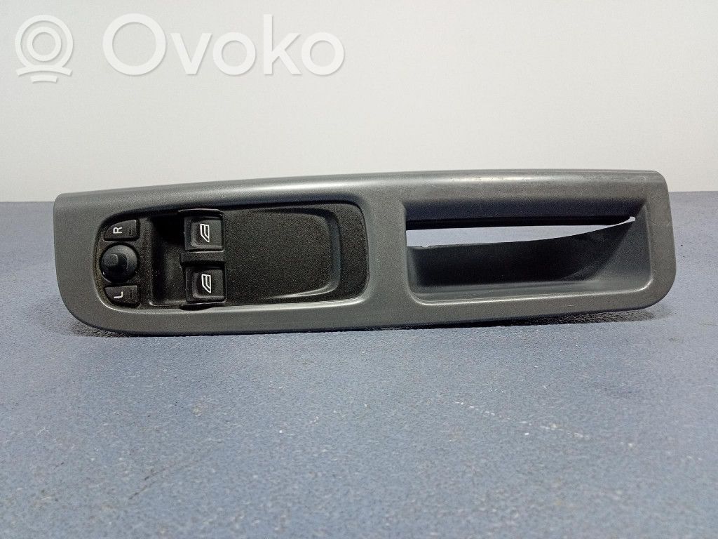 Volvo C30 Electric window control switch 