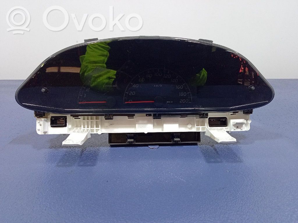 Toyota Yaris Licznik / Prędkościomierz 
