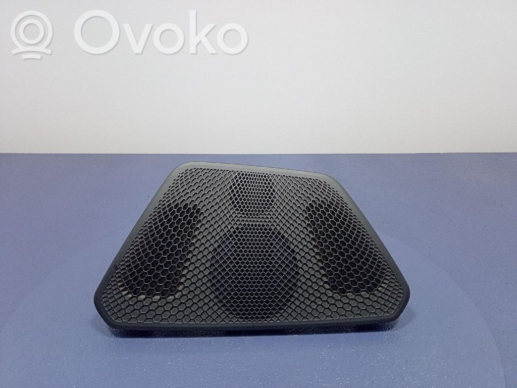 BMW M3 F80 Otras molduras del borde/pilar 