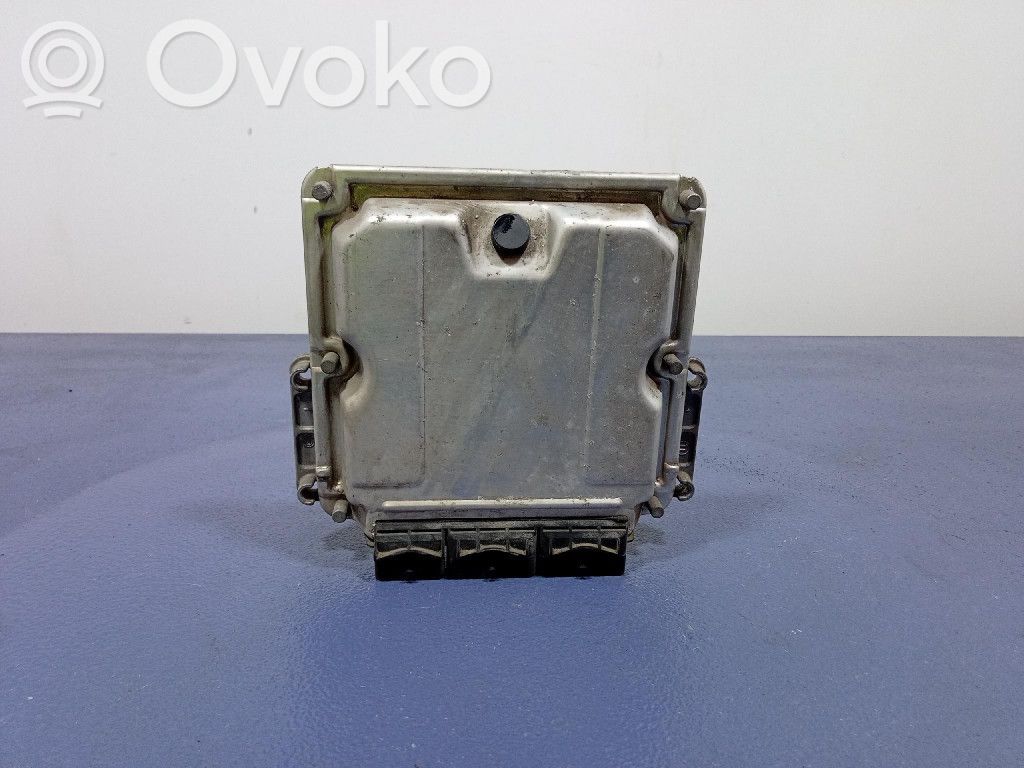 Engine control unit/module ECU   8200236618,8200236618